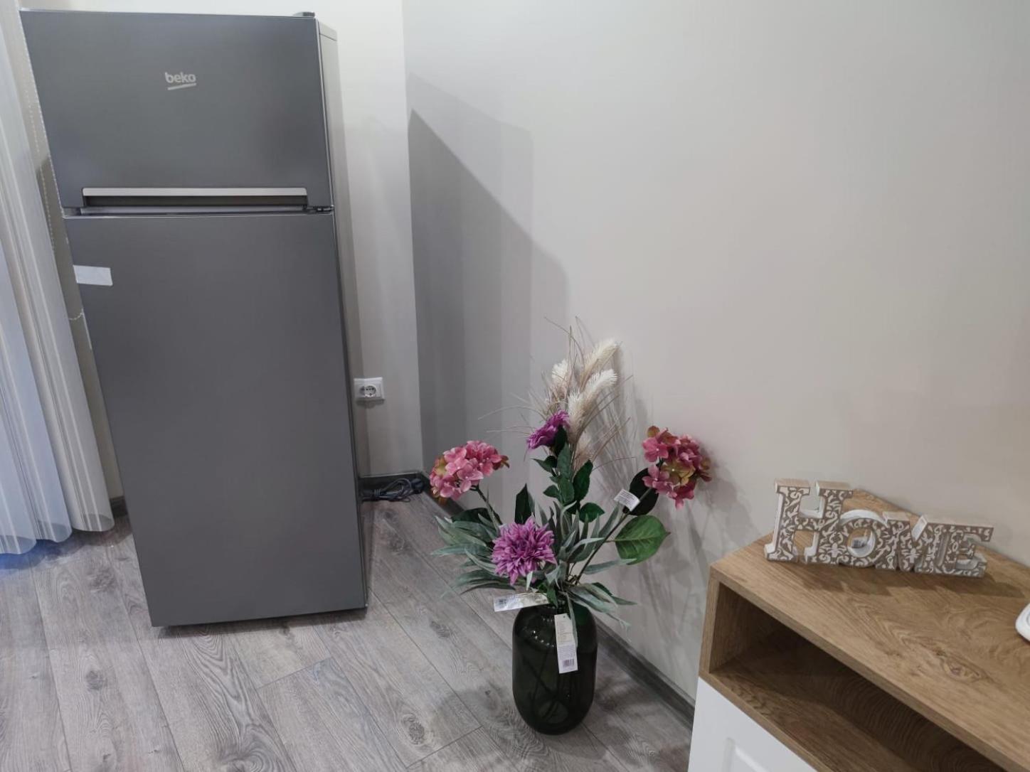 Flowers Apartment Dobritsj Eksteriør bilde